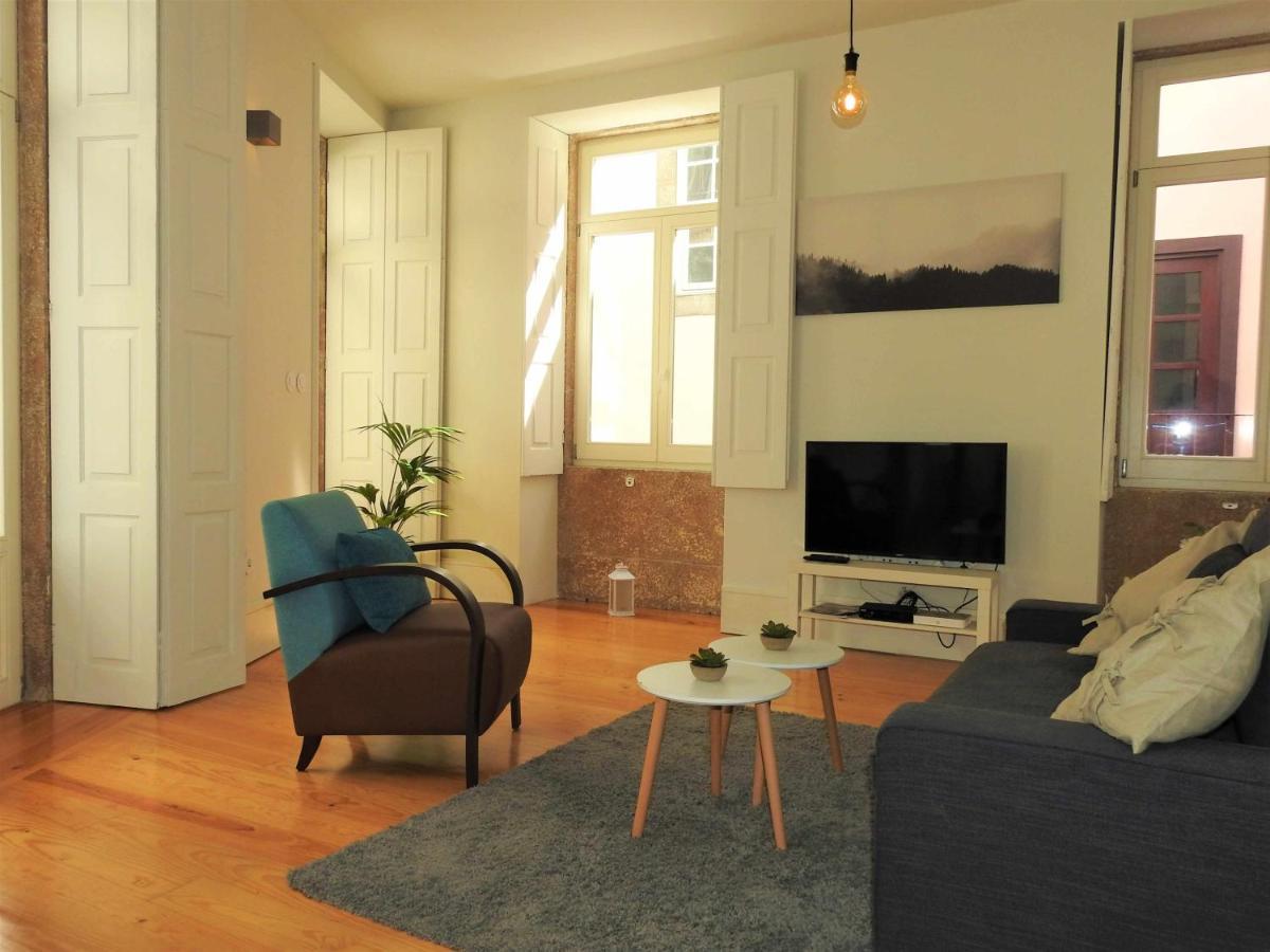 Oporto Delight 1 Luxury Apartment In Historic Center With Balcony Max 4 P Ngoại thất bức ảnh