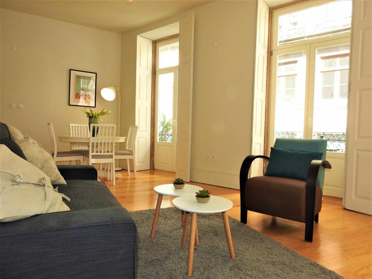 Oporto Delight 1 Luxury Apartment In Historic Center With Balcony Max 4 P Ngoại thất bức ảnh