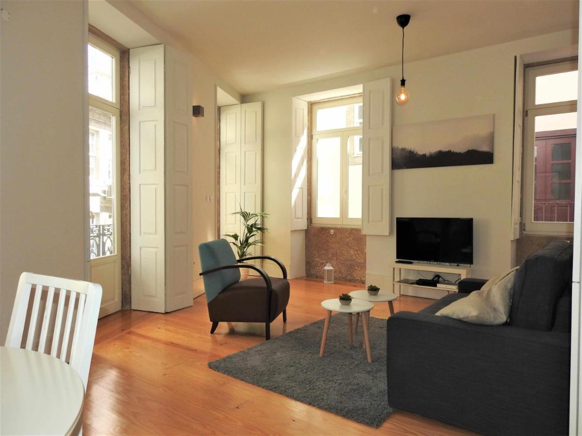 Oporto Delight 1 Luxury Apartment In Historic Center With Balcony Max 4 P Ngoại thất bức ảnh